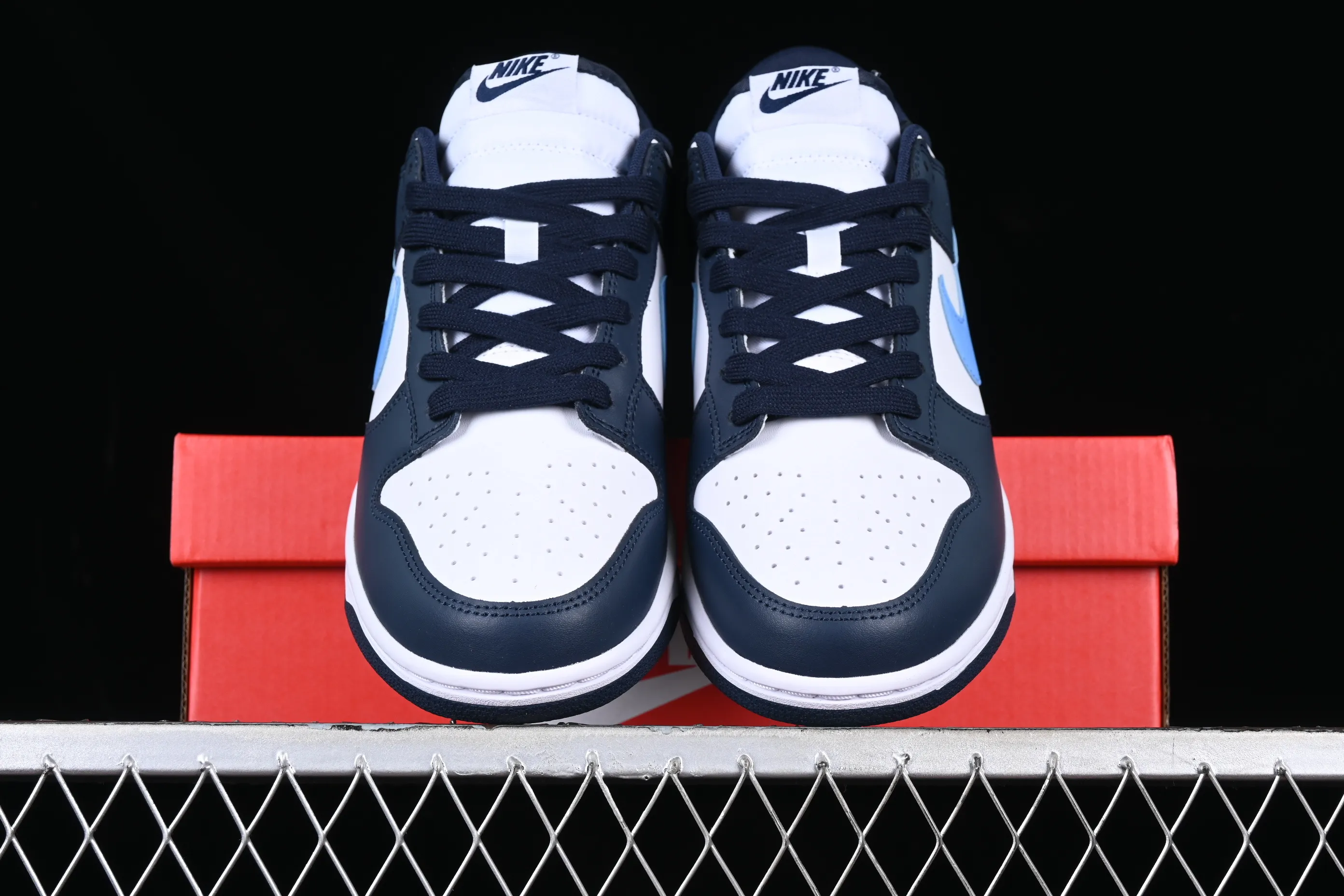 All categories Nk SB Dunk series Nk SB Dunk Low low-top sneakers C version Nk Dunk Low "Navy\University Blue" Obsidian SB low-top sports and leisure sneakers FN7800-400